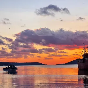 Trabakul Apartment Trogir