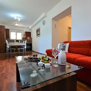 Korina Apartament